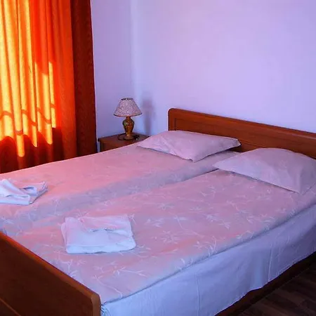 Aparthotel Elit 2 Napospart