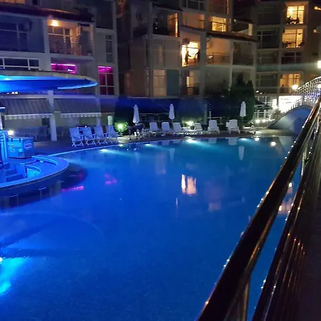 Aparthotel Elit 2 * Napospart