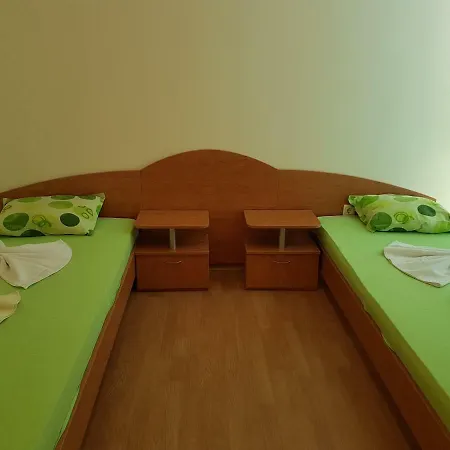 Aparthotel Elit 2 * Napospart